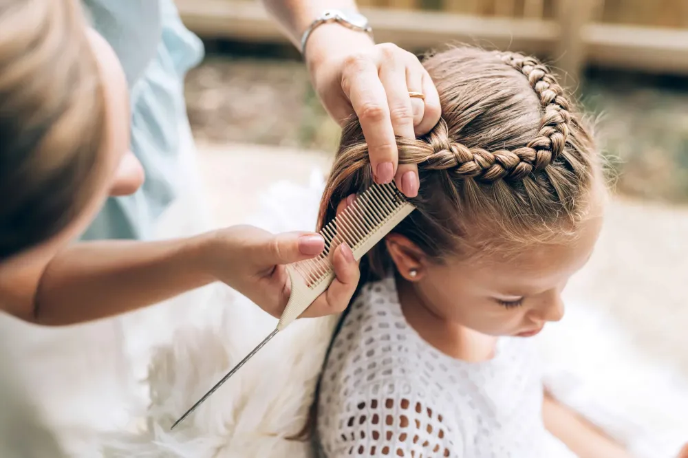 Coiffure enfant à Avon
